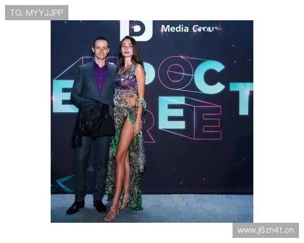 年轻冠军球员：阿尔瓦雷斯的历史起点