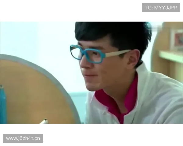 孙一文拎着香槟走早餐厅，隔壁那桌吃泡面的表情笑死我了